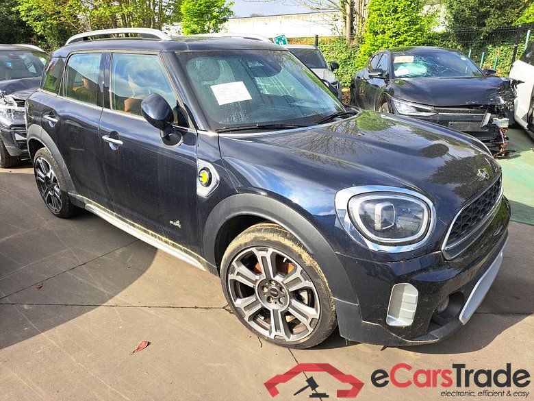 MINI COUNTRYMAN 1.5 COOPER S E 4WD AUTO #1
