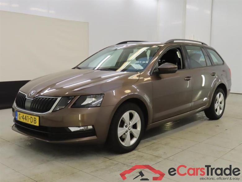 SKODA OCTAVIA COMBI 1.6 TDI Grt Amb Bns #1