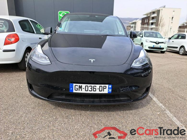 Tesla RWD TESLA Model Y / 2021 / 5P / SUV RWD