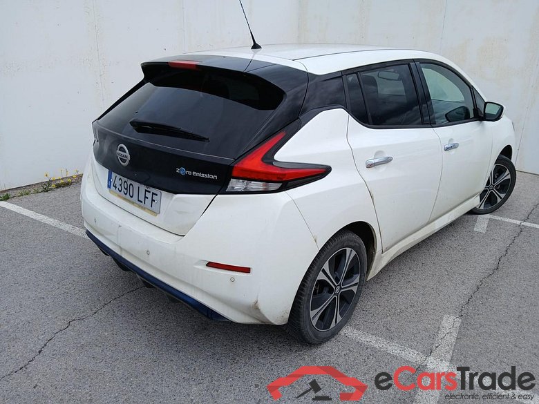 Nissan 62kWh e+ N-Connecta NISSAN LEAF / 2017 / 5P / berlina con portón 62kWh e+ N-Connecta #2