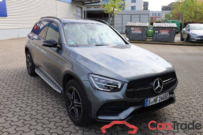 Mercedes-Benz GLC -Klasse (BM 253)(06.2015->) DE - SUV5 GLC 300 de EU6d, de AMG Line 4Matic (EURO 6d), (Facelift) 2020 - 2022 #2