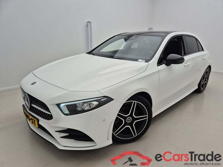 MERCEDES-BENZ A-klasse 180 Business Solution AMG DCT