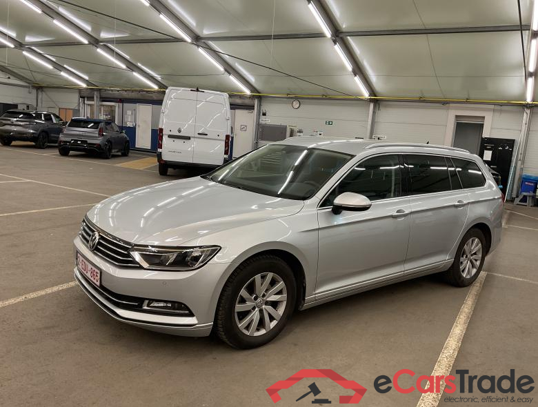 VOLKSWAGEN Passat Variant Passat SW 2.0 CR TDi Comfortline DSG