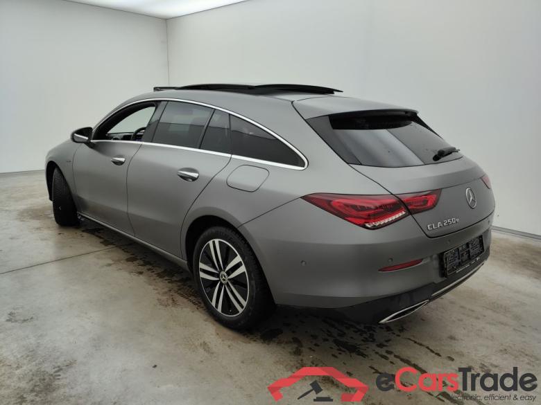 MERCEDES CLASSE CLA SHOOTING BREAK (X118) CLA 250 e 160 PHEV Business Solution 5d #3