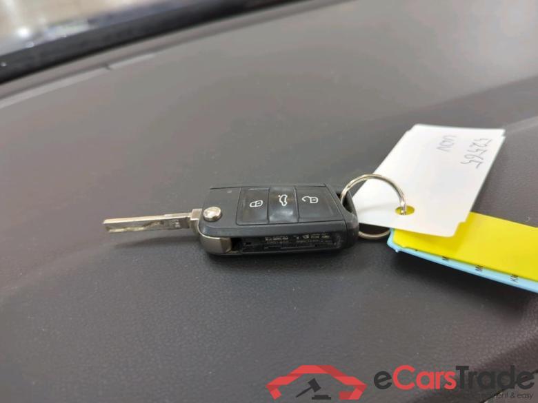 VOLKSWAGEN POLO 70 kW #6