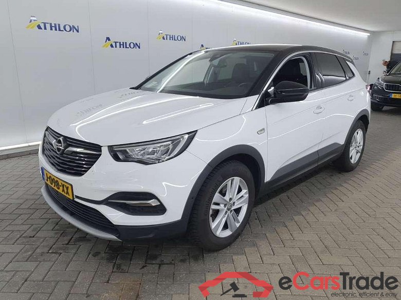 OPEL Grandland X 1.2 Turbo S&S 96kW Bus. Executive 5D #1