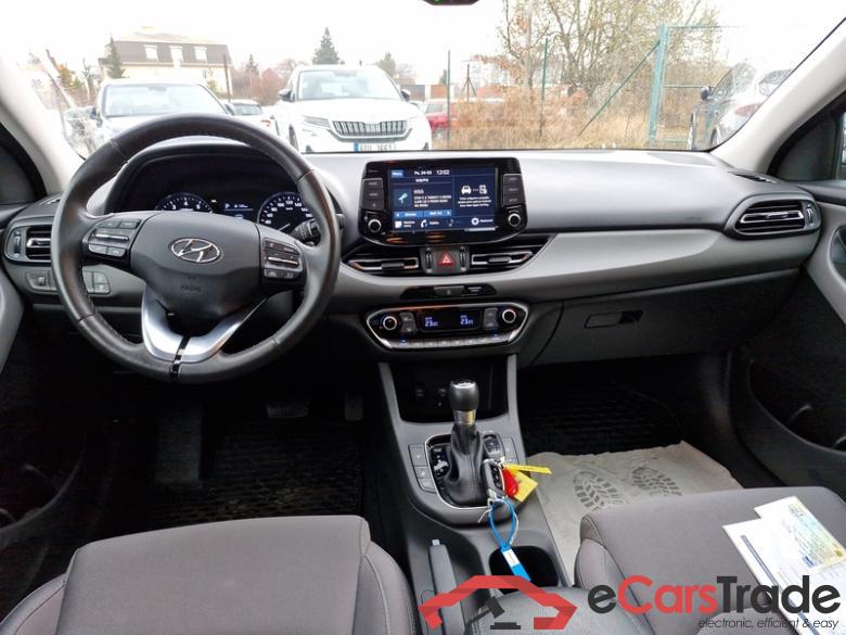 Hyundai  i30  cw (PD)(2017->) i30 kom.1.5T-GDI Smart AT 5d #5