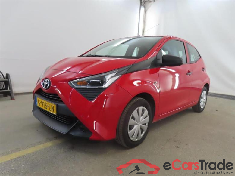 TOYOTA Aygo 1.0 VVT-i x-fun