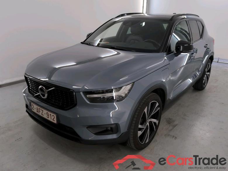 VOLVO XC40 1.5 T4 RECHARGE GEARTRONIC R-DESIGN Tech & Park Assist Winter
