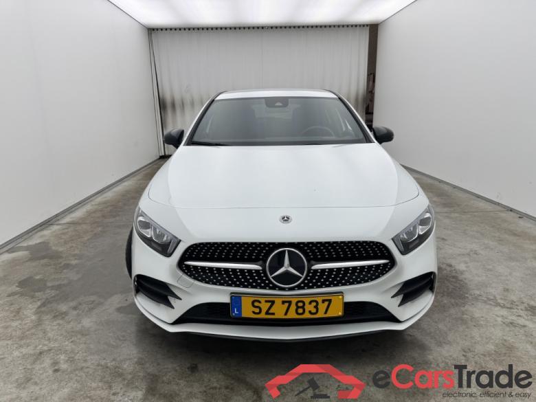 MERCEDES CLASSE A (W177) A 250 e 160 PHEV (EU6AP) 5d #1