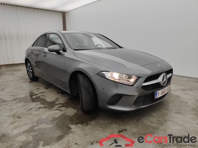 Mercedes-Benz A-Klasse Limousine A 180 d DCT Business Solution 4d #2