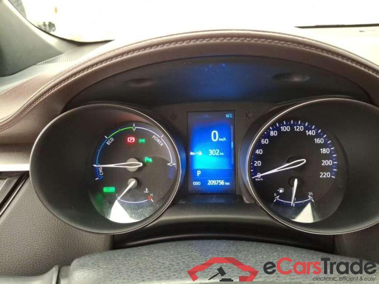 TOYOTA C-HR 1.8 Hybrid Executive CVT #4