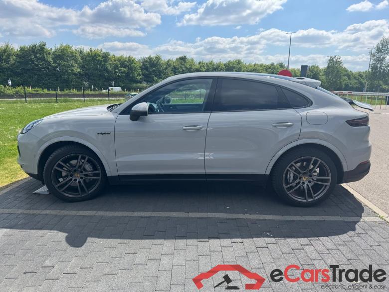 PORSCHE Cayenne Coupé Cayenne E-Hybrid Coupé Platinum Edition (MY23) #2