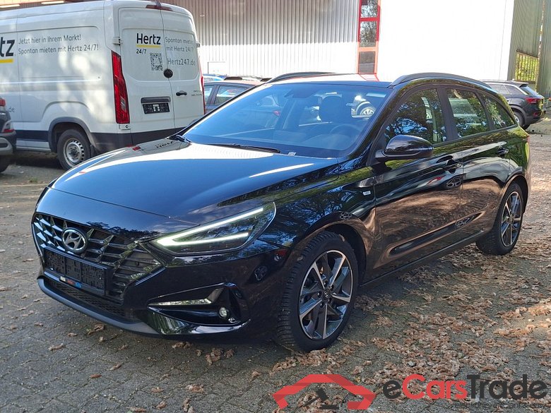 HYUNDAI i30 Kombi 1.5 T-GDI DCT Trend #1