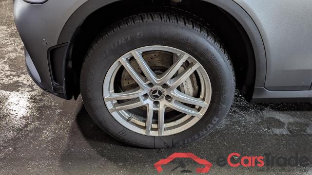 Mercedes GLC Coupé ´16 GLC -Klasse Coupe GLC 300 de 4Matic (253.311)AMG 2.0 AMG Line 225KW AT9 E6d #6