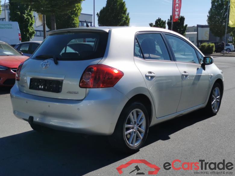 Toyota Life Auris #4