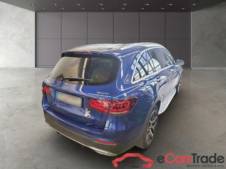 Mercedes-Benz GLC -Klasse (BM 253)(06.2015->) DE - SUV5 GLC 300 e EU6d, e AMG Line 4Matic (EURO 6d), (Facelift) 2020 - 2022 #3
