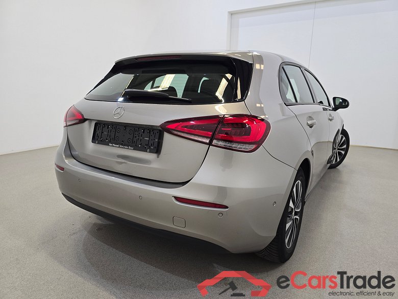 Mercedes A 180d LED-Xenon Widescreen Navi KeylessGo Camera Klima PDC ... #4