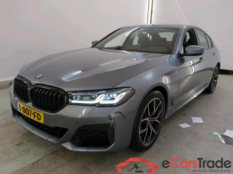 BMW 5 Serie Sedan FL'20 BMW 5 Serie Sedan 530e 4d