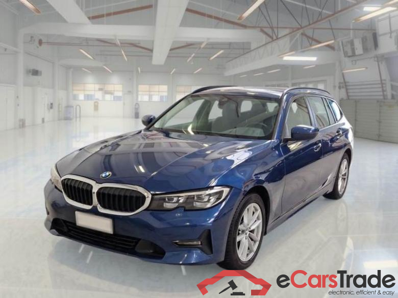 BMW 198 BMW SERIE 3 / 2018 / 5P / STATION WAGON 318D 48V BUSINESS ADVANTAGE TOURING AUTO