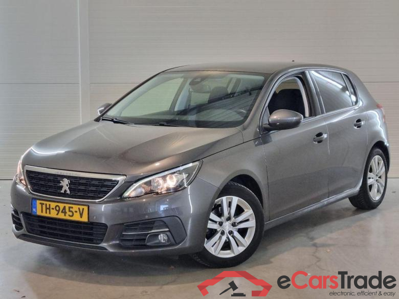PEUGEOT 308 1.2 PureTech Blue Lease Executive
