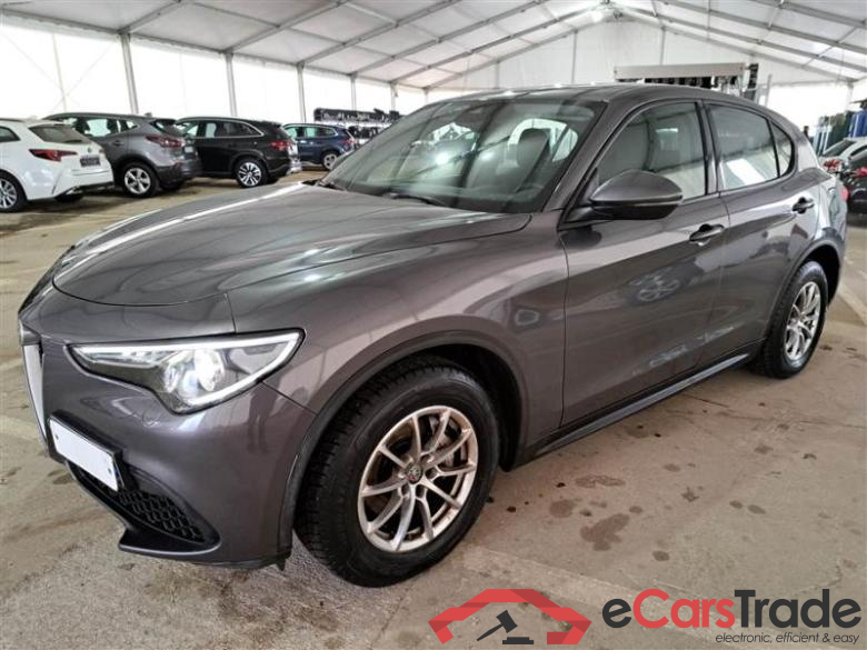 AlfaRomeo 33 ALFA ROMEO STELVIO / 2017 / 5P / SUV 2.2 TURBO DIESEL 190CV AT8 RWD BUSINESS