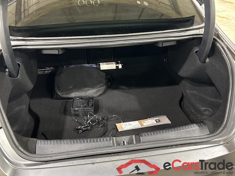 MERCEDES-BENZ CLA 1.3 CLA 250 E BUSINESS SOLUTION DCT #4