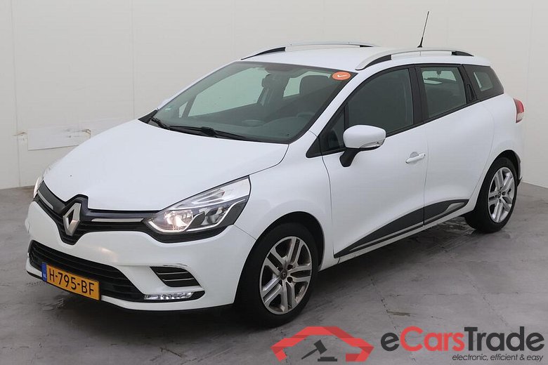RENAULT Clio Estate 66 kW #1