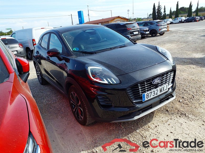 FORD Puma 1.0 EcoBoost 125cv S6.2 Titanium Auto (PANO ROOF)