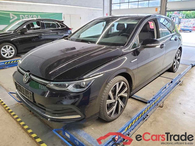 Volkswagen Golf VIII Lim. (CD1)(12.2019->2024) DE - LimS5 1.5 eTSI Mildhybrid EU6d, Style OPF (EURO 6d), 2020 - 2024 #1