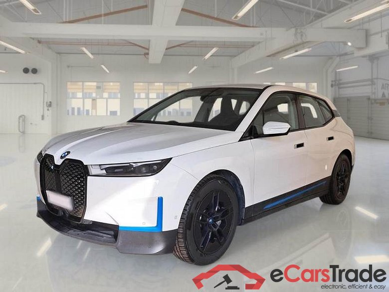 BMW IXXDRIVE40 BMW IX / 2021 / 5P / SUV IX XDRIVE40 #1