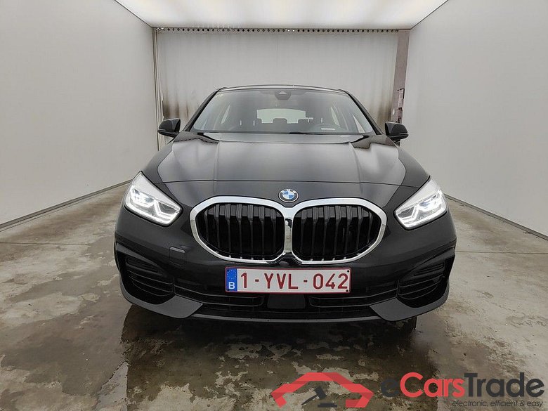 BMW 1 Reeks Hatch 116dA (85 kW) 5d