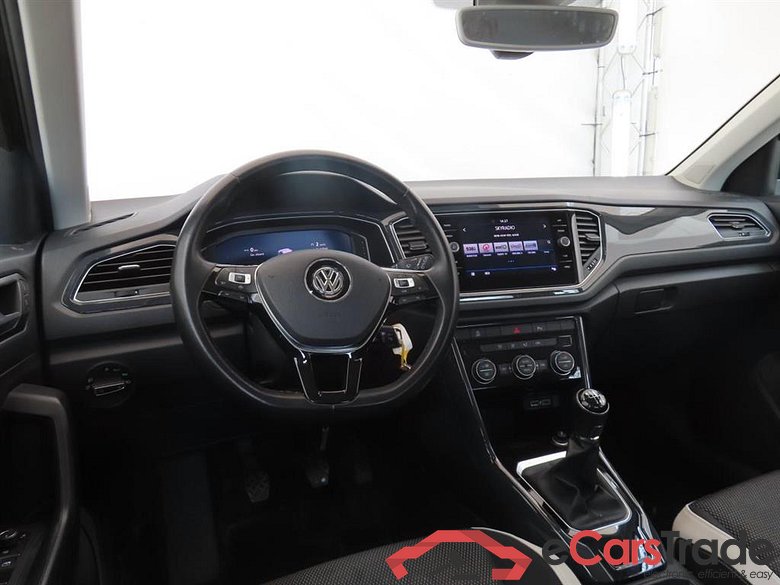 VOLKSWAGEN T-Roc 1.5 TSI Sport #3
