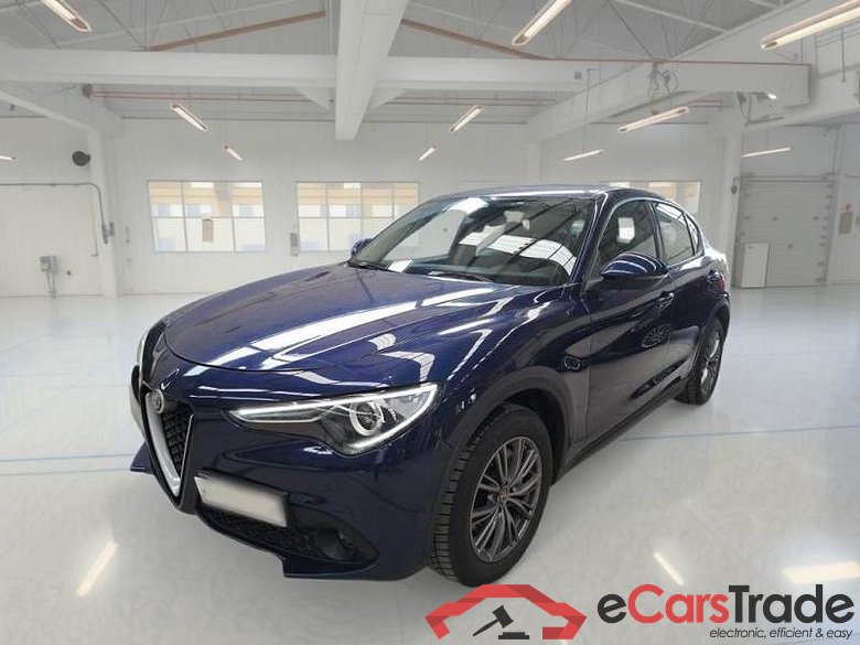 AlfaRomeo 62 ALFA ROMEO STELVIO / 2017 / 5P / SUV 2.2 TURBO DIESEL 190CV BUSINESS AT8 Q4 #1