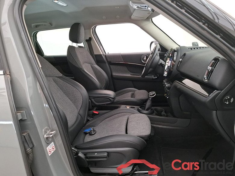 Mini Cooper SE ALL4 Busi Design 125+95ch BVA6 MINI Countryman / 2020 / 5P / Crossover Cooper SE ALL4 Busi Design 125+95ch BVA6 #6