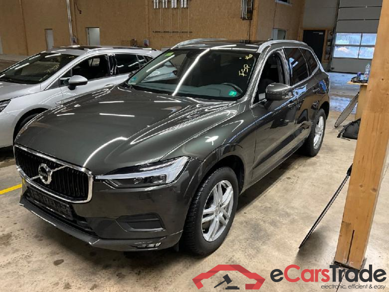 Volvo XC60 ´17 XC60 Momentum Pro 2WD 2.0 B4 145KW AT8 E6d