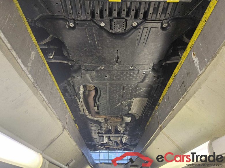 Mercedes-Benz E -Klasse T-Modell (BM 213)(06.2016->) DE - Kb5 E 300 e EU6d, T e AMG Line (EURO 6d), (Facelift) 2020 - 2023 #5