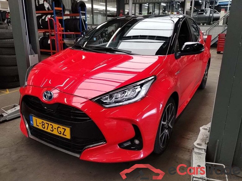 TOYOTA YARIS 1.5 Hybrid Launch Edition #1