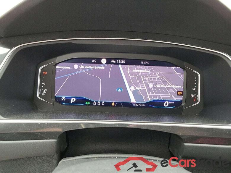 VOLKSWAGEN Tiguan 1.5 TSI R-Line Business+ DSG #4