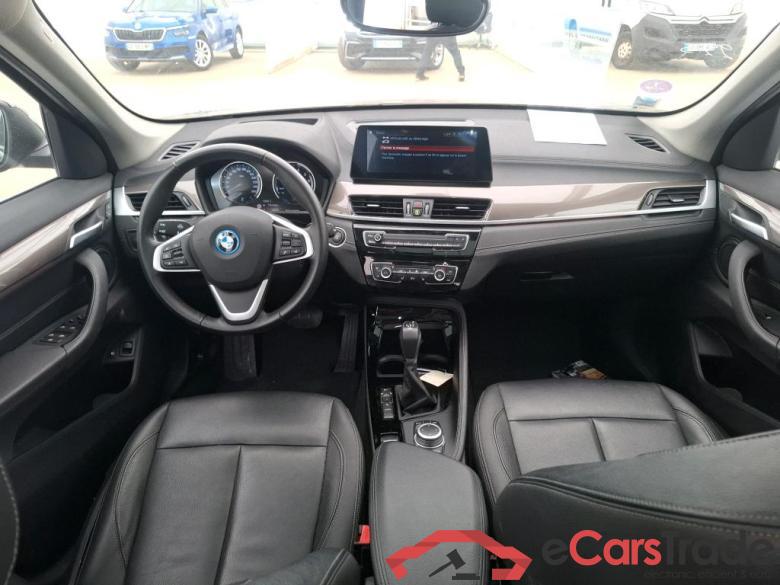 BMW xDrive25e xLine BVA6 Série X1 xDrive 25 e xLine 1.5 220CV BVA6 E6d #5