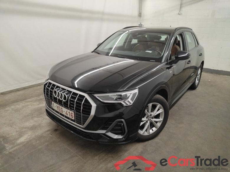 Audi Q3 35 TDI S tronic S line Business Edition 5d #3