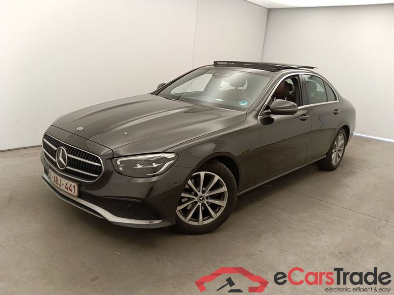 Mercedes-Benz E-Klasse Berline E 200 d Business Solution 4d #3