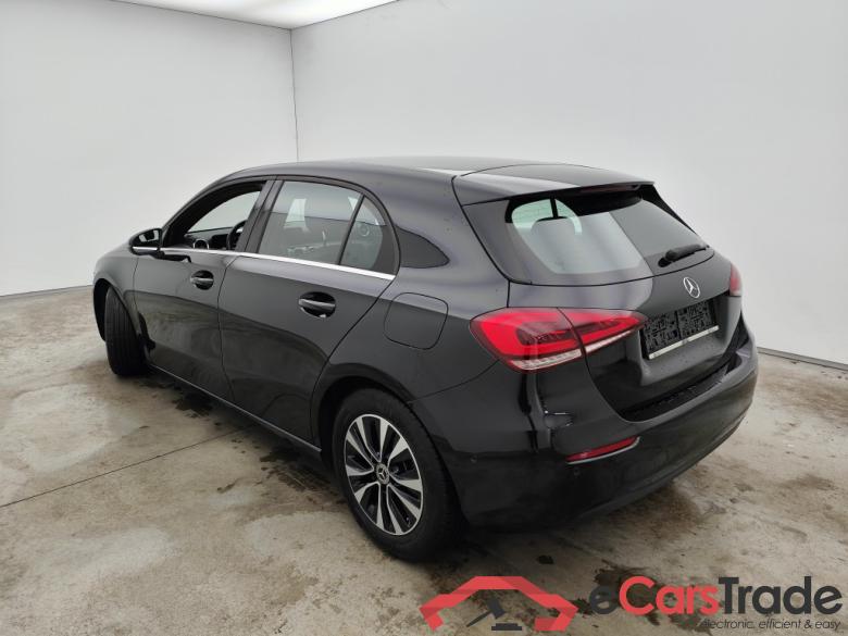 Mercedes-Benz A-Klasse A 180 d Business Solution Aut. 5d #4