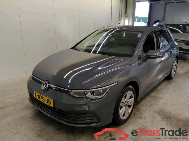 VOLKSWAGEN GOLF 1.5 TSI Life Bns