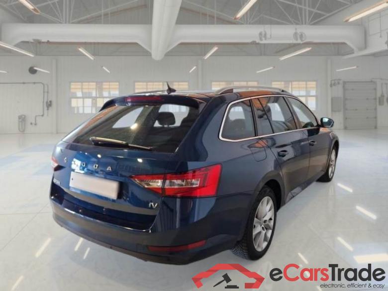 Skoda 23 SKODA SUPERB WAGON / 2019 / 5P / STATION WAGON 1.4 TSI PLUG-IN HYBRYD EXECUTIVE DSG #2