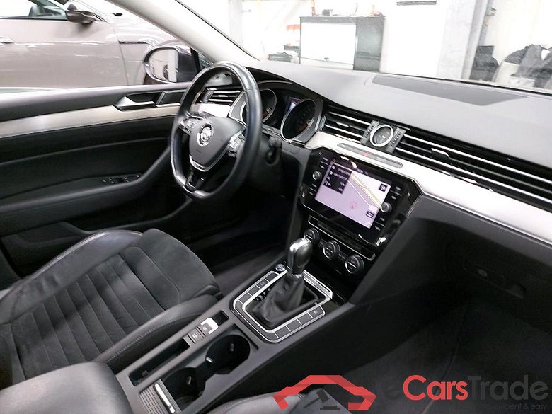 VOLKSWAGEN - VW  PASSAT VARIANT TDI 150PK DSG7 Highline Business With Alcantara Leather #3