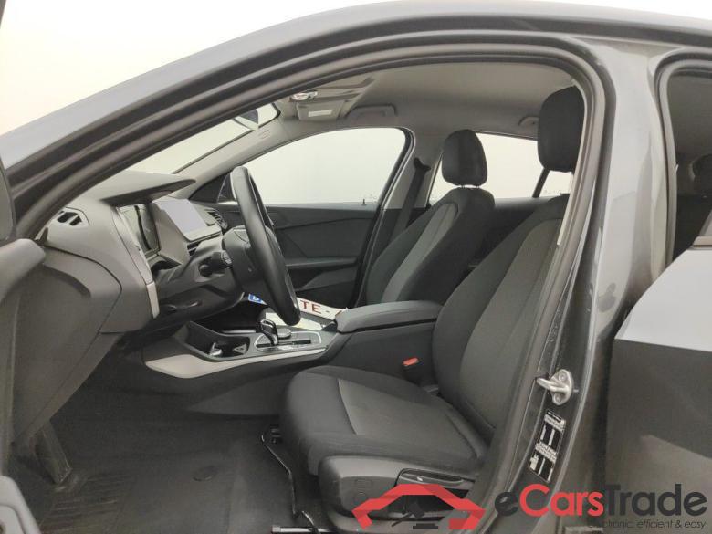 BMW 1 Reeks Hatch 116dA (85 kW) 5d #6