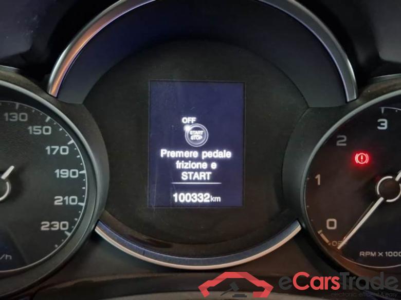 Fiat 8 FIAT 500X / 2018 / 5P / CROSSOVER 1.6 MJET 120CV 4X2 BUSINESS #4