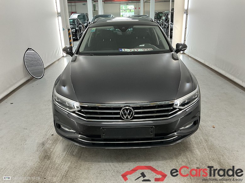 VOLKSWAGEN PASSAT VARIANT 2.0 TDI 90KW MSQ VARIANT STYLE BUSINESS #1