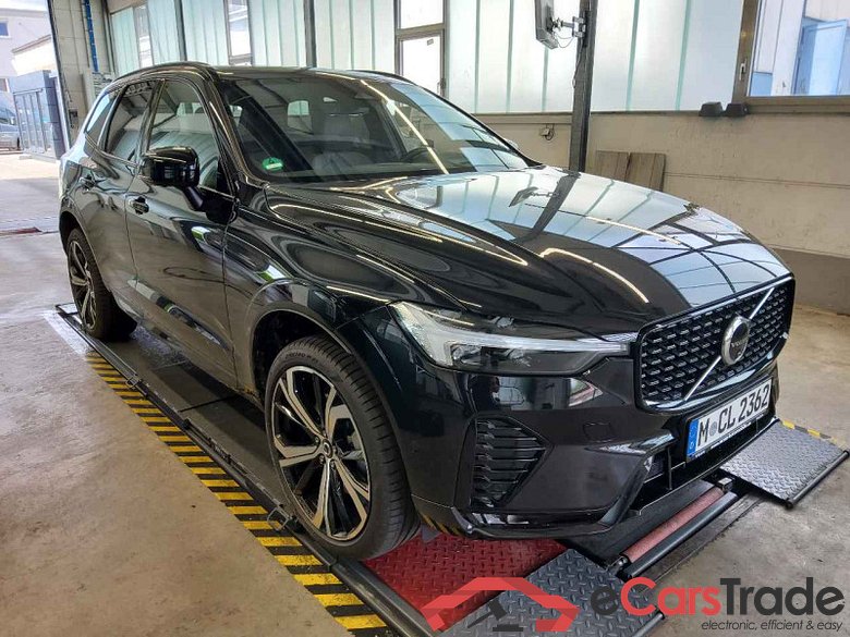 Volvo XC60 (03.2017->) DE - SUV5 B5 (Benzin) AWD EU6d, Ultimate Dark Mild-Hybrid (EURO 6d), (Facelift) #2